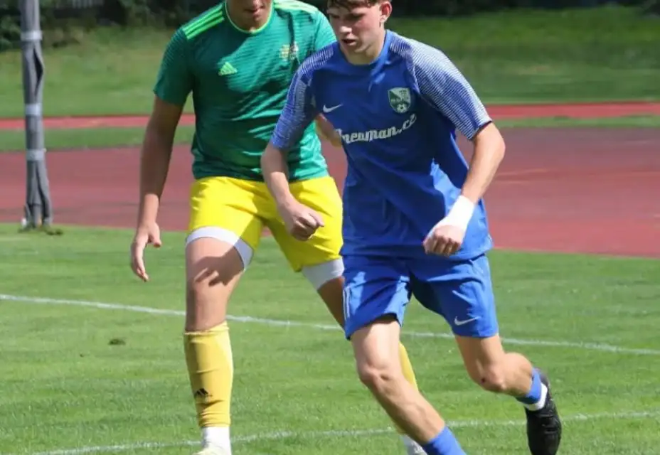 Béčko s dorostenci prohrálo ve Frymburku 4:2