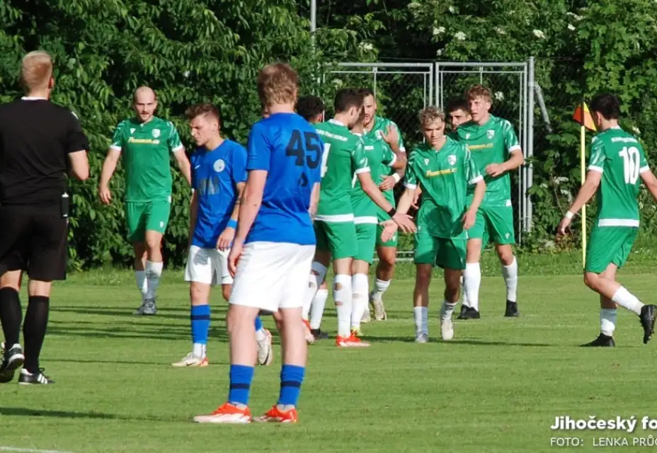 Hluboká postupuje v Mol cupu po penaltách