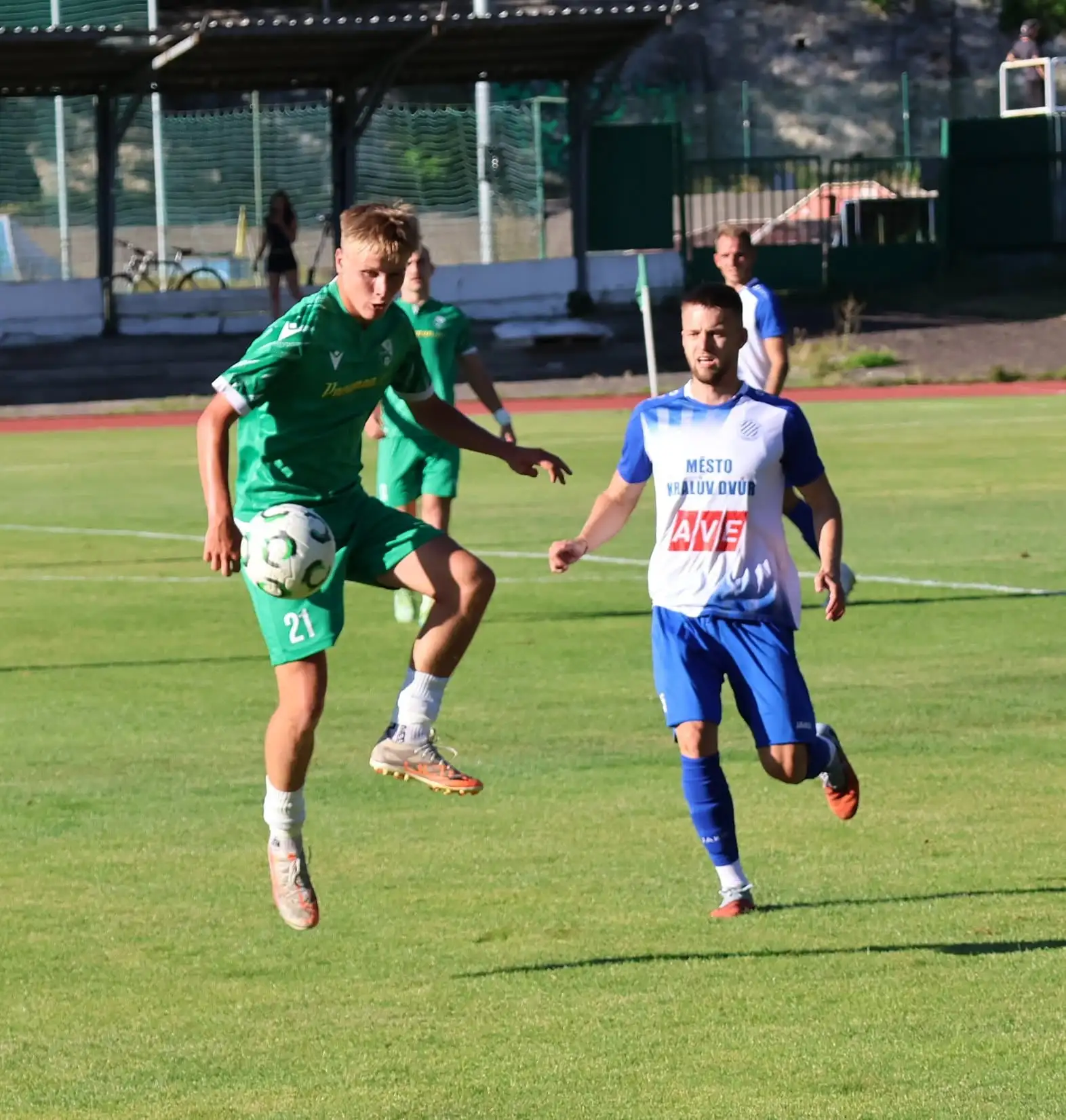Béčko porazilo v úvodním kolem SK Mladé tenisově 6:1