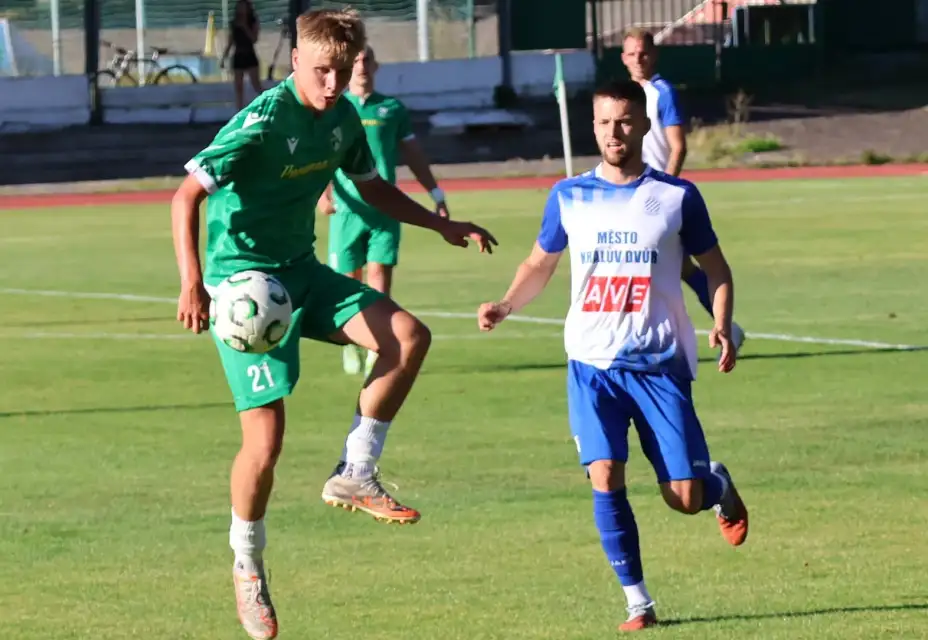 Béčko porazilo v úvodním kole SK Mladé tenisově 6:1