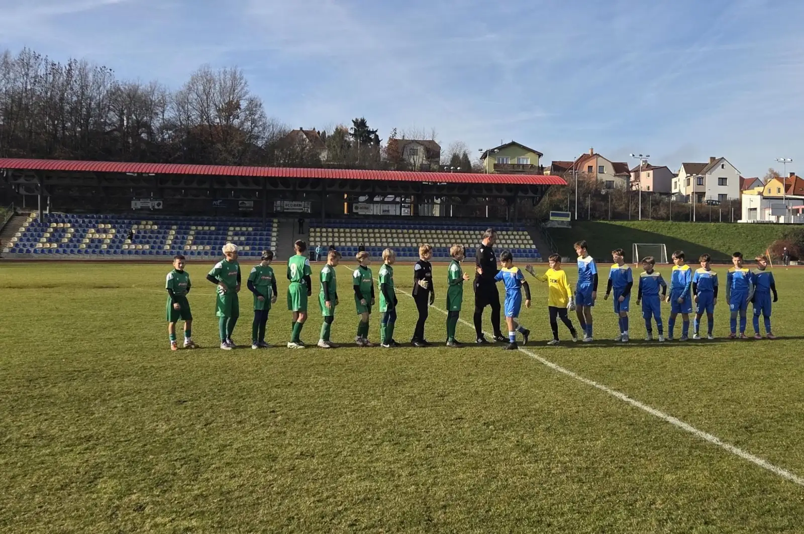 Mladší žáci zvítězili v Dačicích 2:5, starší těsně podlehli 4:3