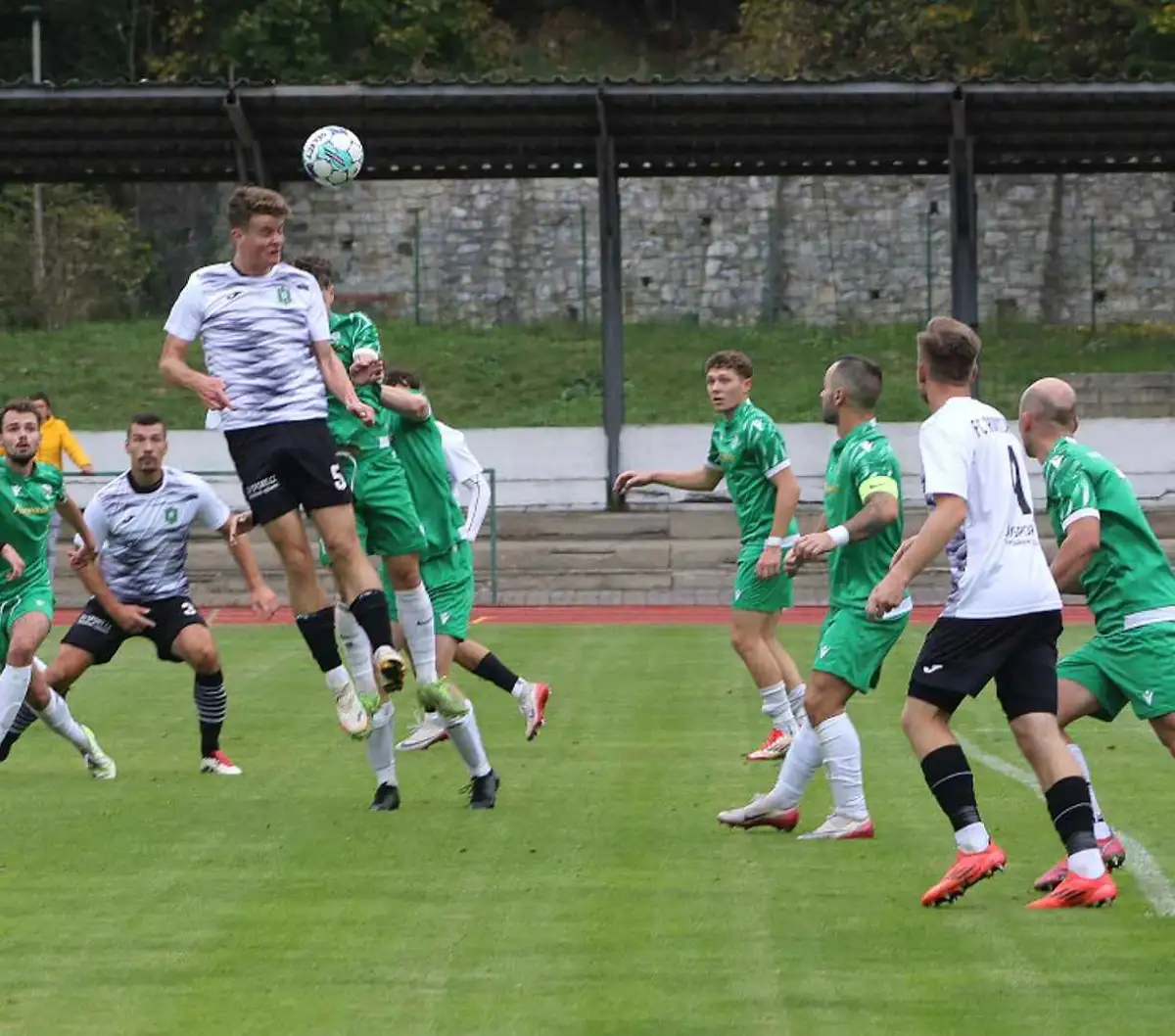 Krasojízda z Rokycan, áčko veze výhru 1:2