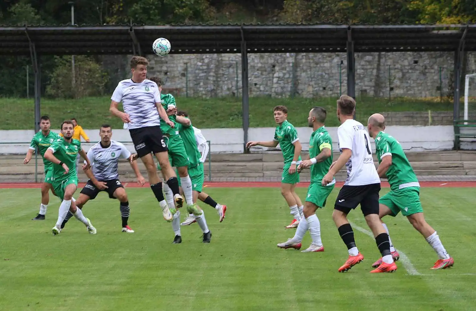 Krasojízda z Rokycan, áčko veze výhru 1:2
